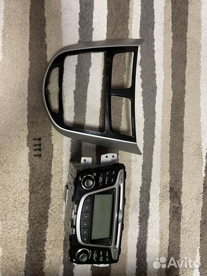 Штатная Магнитола на hyundai solaris 1