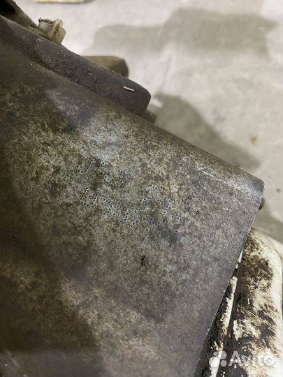 МКПП Carisma 1.6