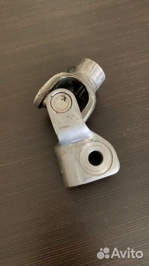 Карданчик рулевой Infiniti Qx80