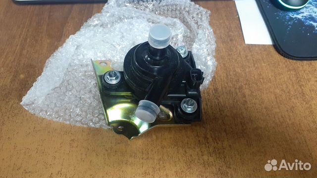 Тойота Приус 20 помпа инвертора (новая)