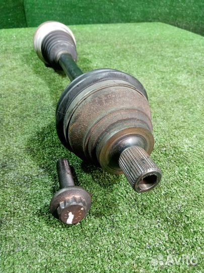 Привод передний левый Volkswagen Jetta 5 cavd