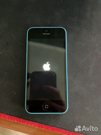 Телефон iPhone 5c