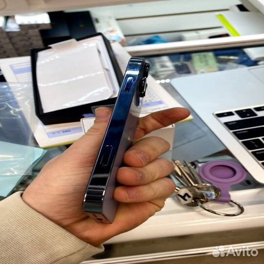 iPhone xr 256gb в корпусе 14 pro