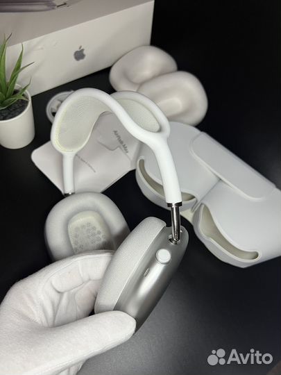 Apple AirPods Max Silver
