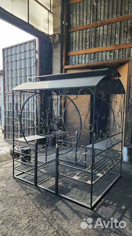 Беседка с мангалом