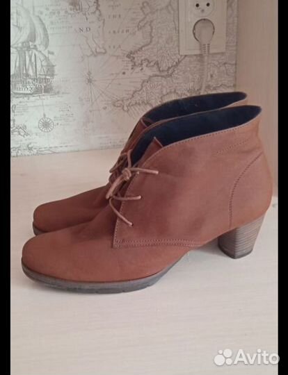 Ботинки женские фирменные