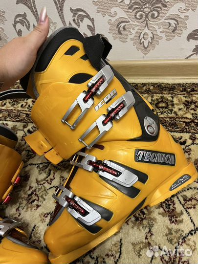 Горнолыжные ботинки tecnica