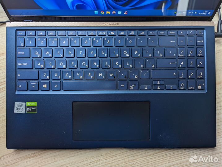 Ноутбук Asus Zenbook 15