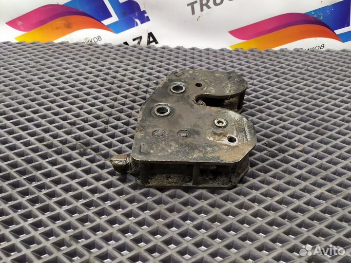 Замок кабины Renault Magnum, Renault Premium