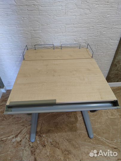 Растущая парта Деми