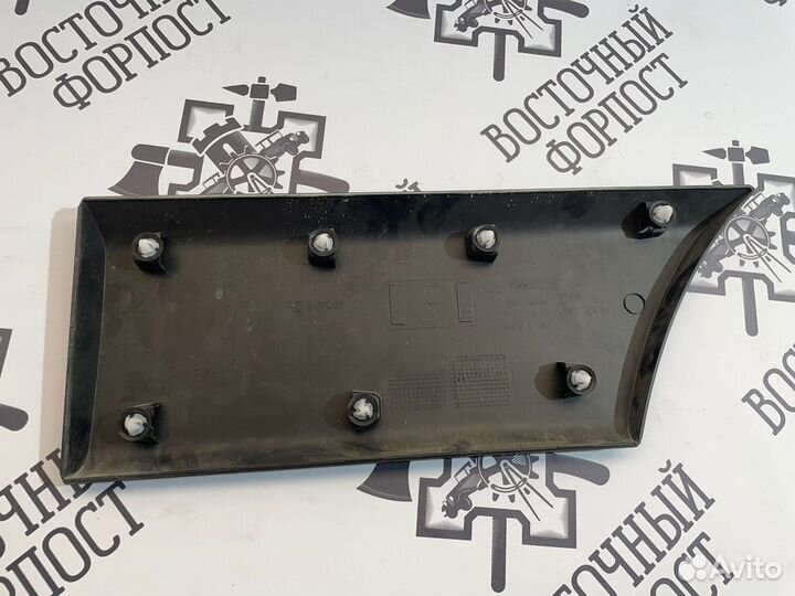 Молдинг крыла заднего Renault Master