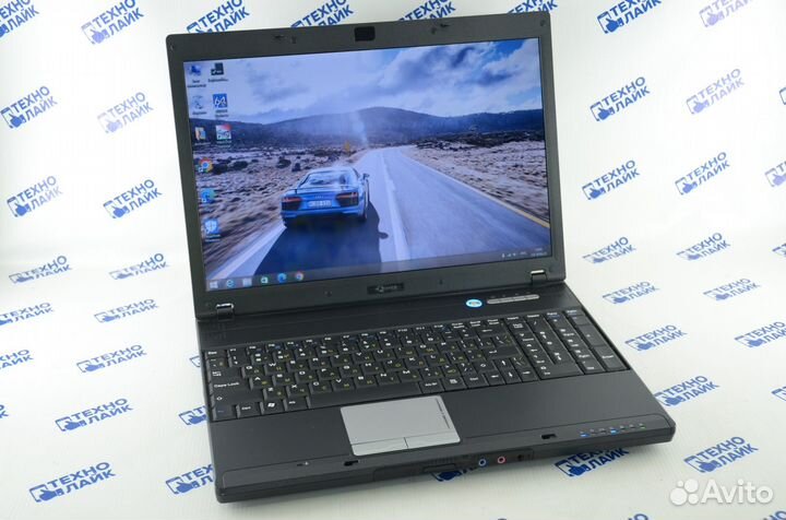 Ноутбук Aquarius. Intel T7700 2.40GHz 4Gb SSD128