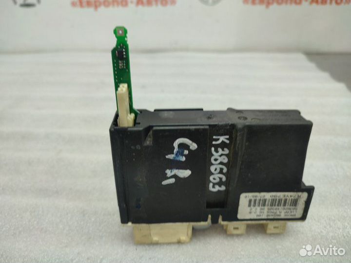 Блок управления двери передний правый Citroen C4