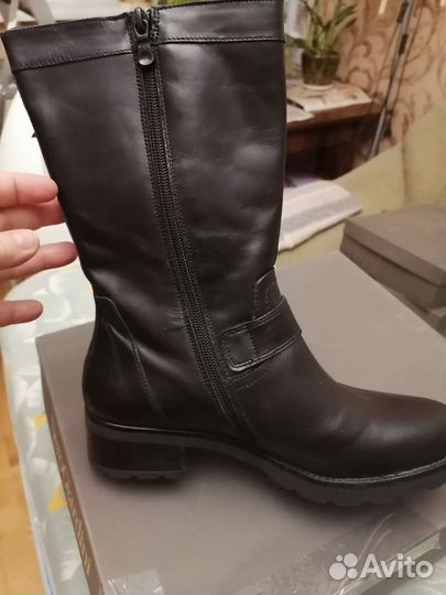 Сапоги NeroGiardini зима 39 р-р
