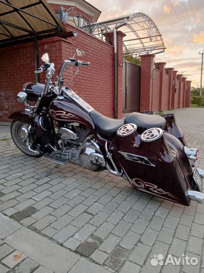 Мотоцикл Harley-Davidson road king