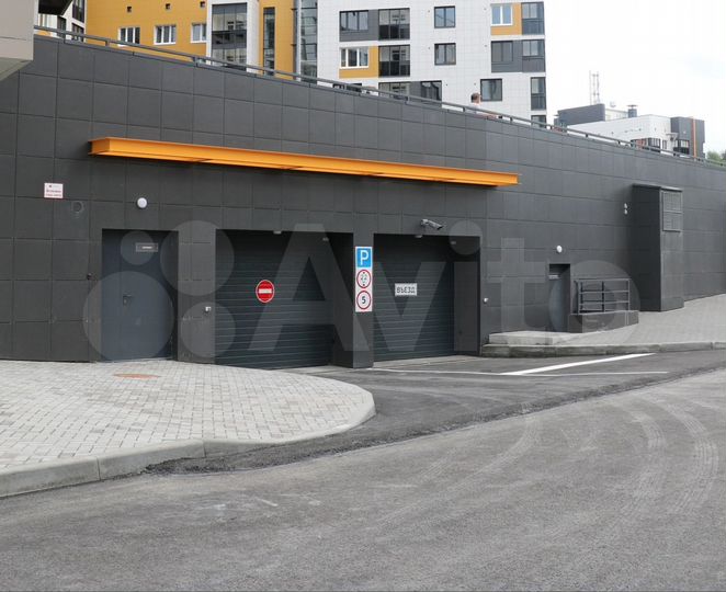 Машиноместо, 16 м²
