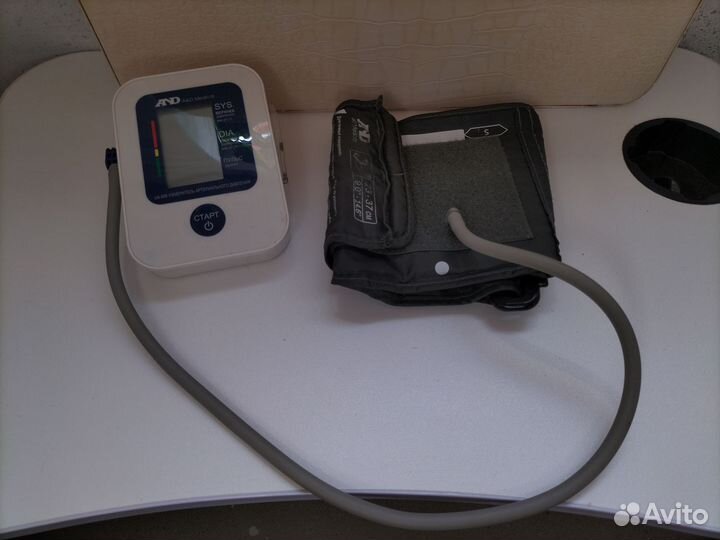 Тонометр автоматический AND