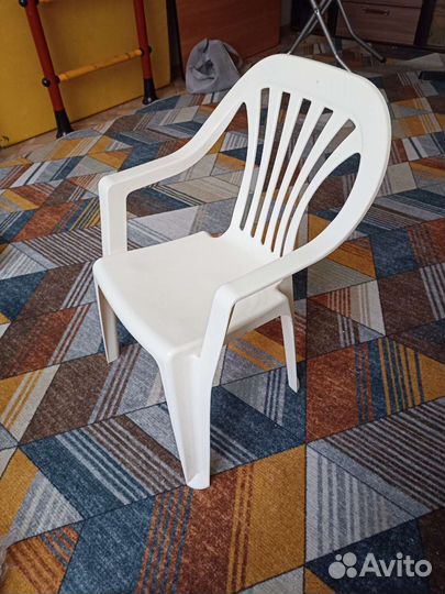Детский стул
