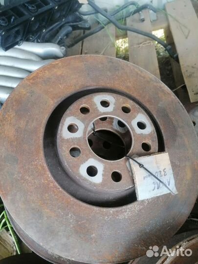 Передние тормозные диски Ауди а6 А4 320мм 2004