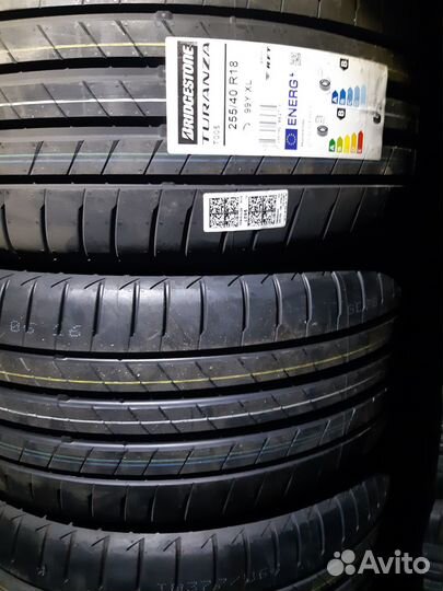 Bridgestone Turanza T005 255/40 R18