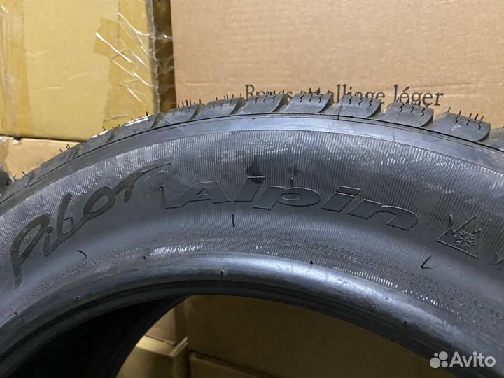 Michelin Pilot Alpin 235/710 119