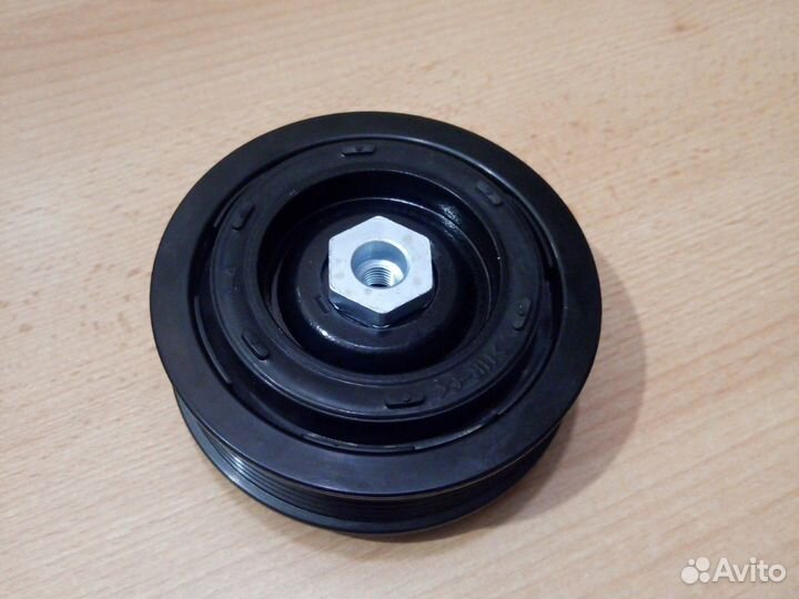 Шкив компрессора Фольксваген Амарок