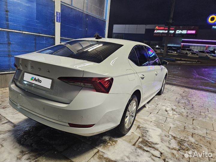 Skoda Octavia 1.4 AT, 2021, 43 800 км