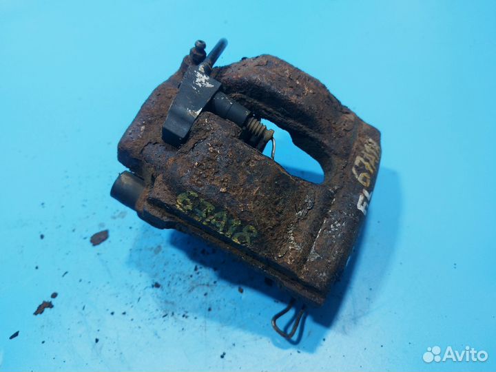 Суппорт передний левый для Mercedes-Benz W210