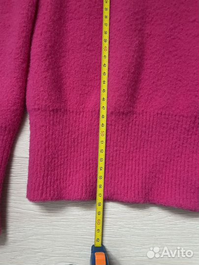 Свитер женский