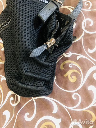 Женская сумка объемная, в идеальном состоянии