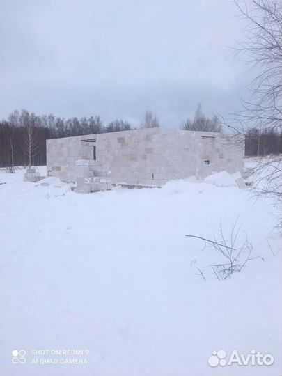 Бригада строителей