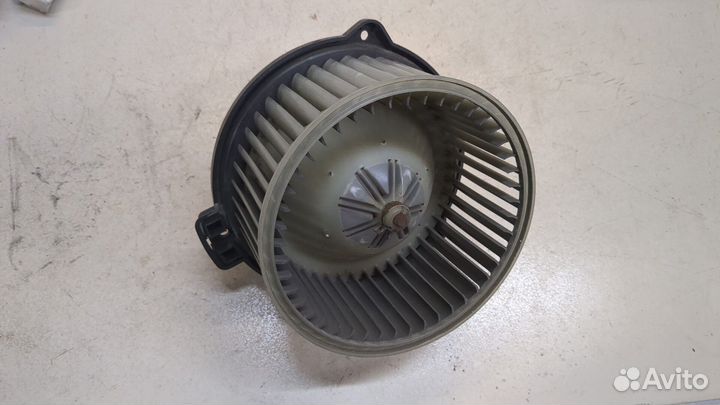 Двигатель отопителя Mitsubishi Space Star, 1999