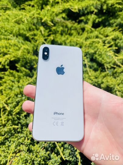iPhone X, 64 ГБ