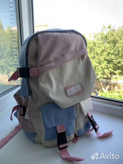 Школьный рюкзак