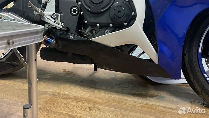 Пластик для suzuki gsx 750 r k6 k7