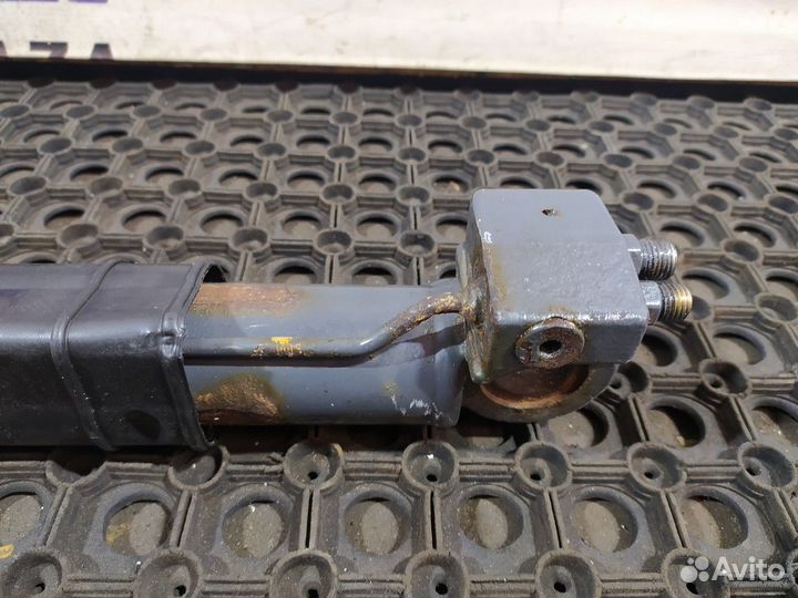 Цилиндр подъема кабины Daf XF106