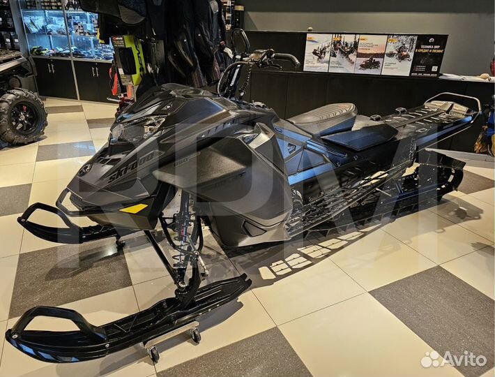 Ski-Doo Summit X 165 850 E-TEC shot Ultimate