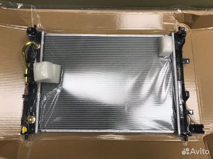 Радиатор охлаждения на хендай solaris 2