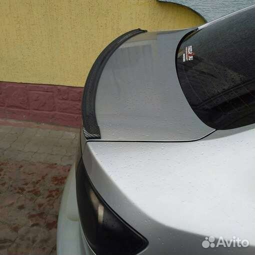 Лип спойлер универсальный матовый