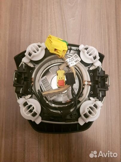 Подушка безопасности VW Touareg NF (б/у) 7P6880201