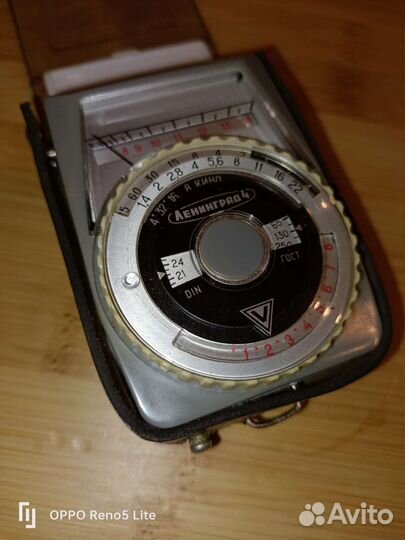 Смена 8М,экспонометр Ленинград 4