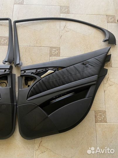 Обивки на 211 мерседес