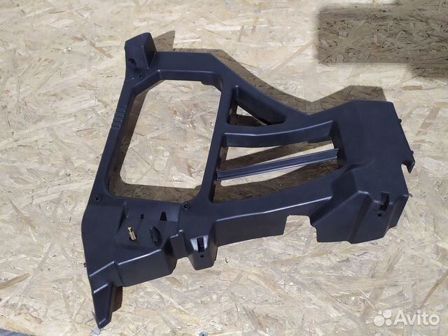 Кронштейн заднего бампера Ford Focus 2