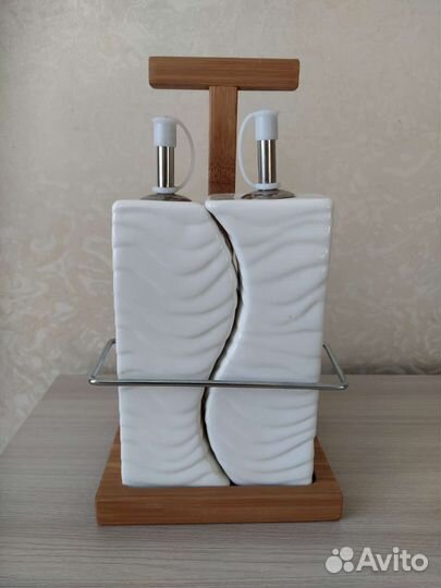 Набор для специй на подставке