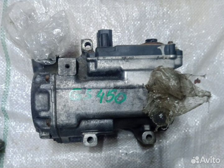 Компрессор кондиционера Lexus Gs450