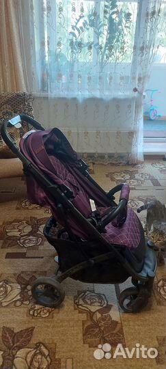 Прогулочная коляска