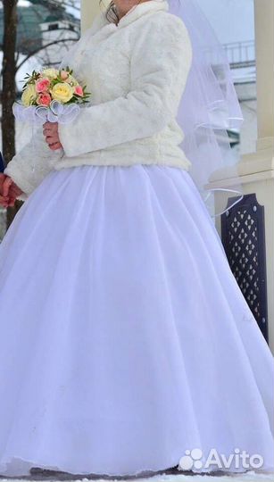 Шубка белая свадебная