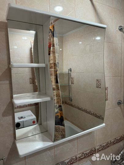 Шкафчик для ванной