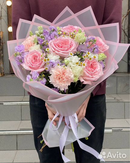 Букеты нежно-сиреневого и розового цвета. Доставка