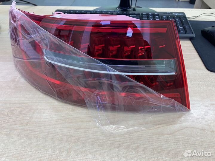 Задний фонарь левый Audi A6 C6 рестайлинг